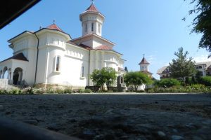 Mănăstirea Buna Vestire, Valea Roșie