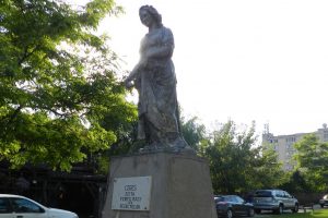 Статуя Через, Каракал