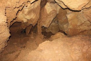 Peștera „Gaura Toshova”, Varshets