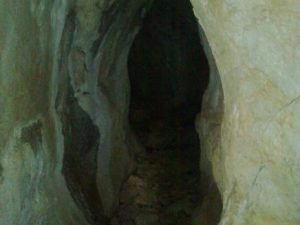 Калугерска Дупка (Пещера), Арбанаси